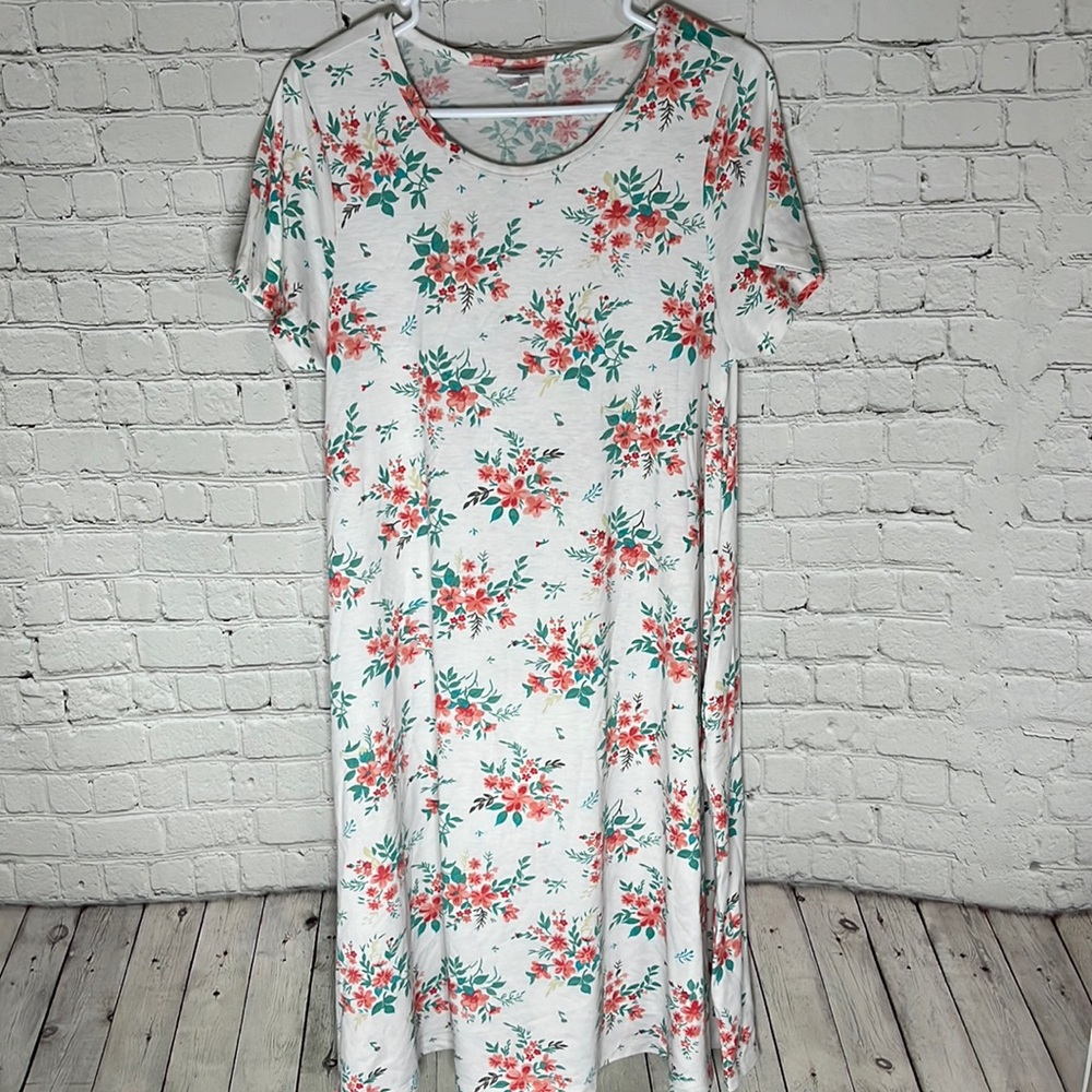 Lularoe Jessie floral dress size medium